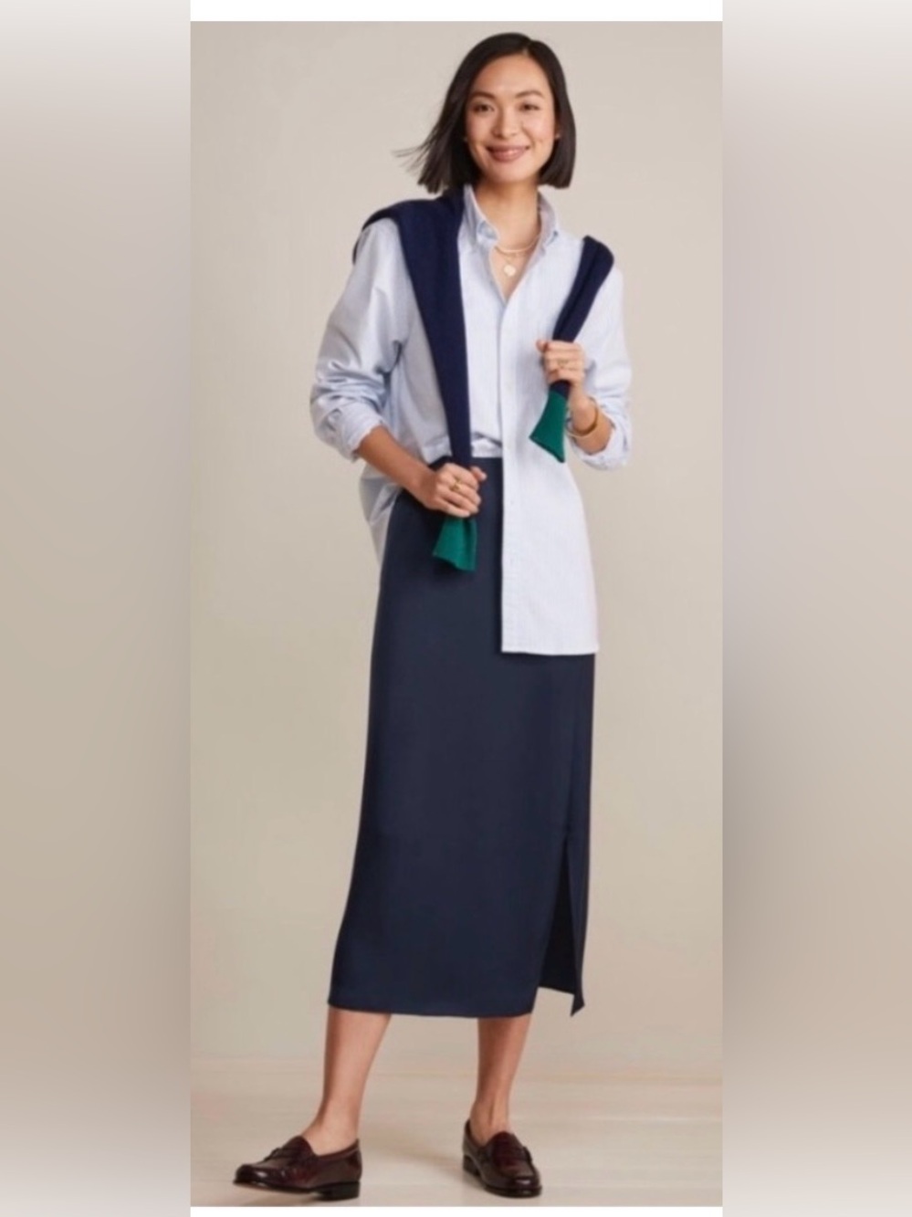Vineyard Vines Navy Midi Skirt – Medium